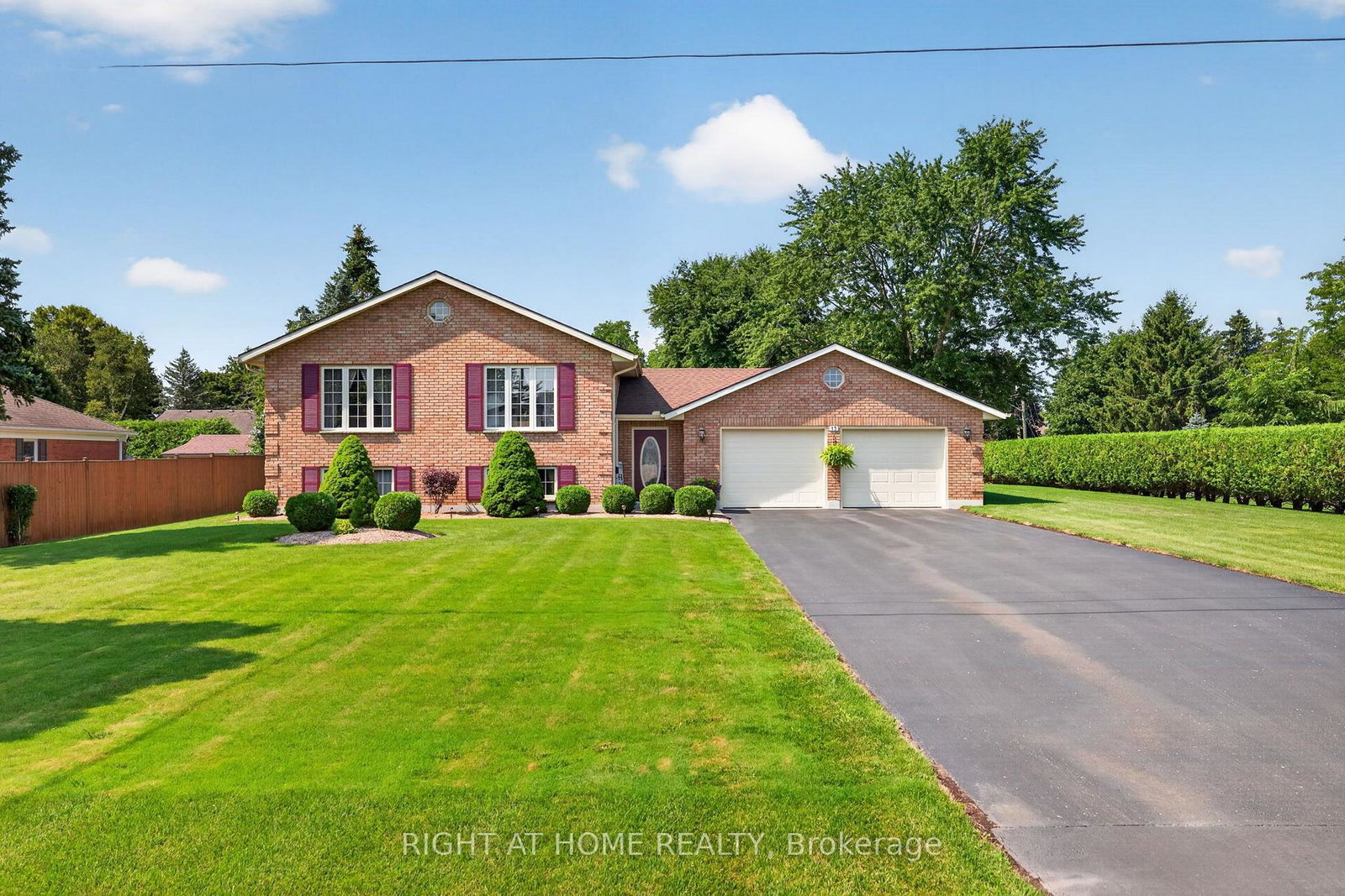 13-st-ladislaus-street-norfolk-ontario-x13768720