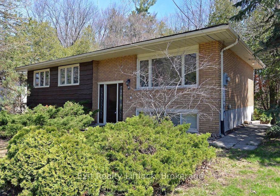 4-wallis-drive-peterborough-ontario-x13768834