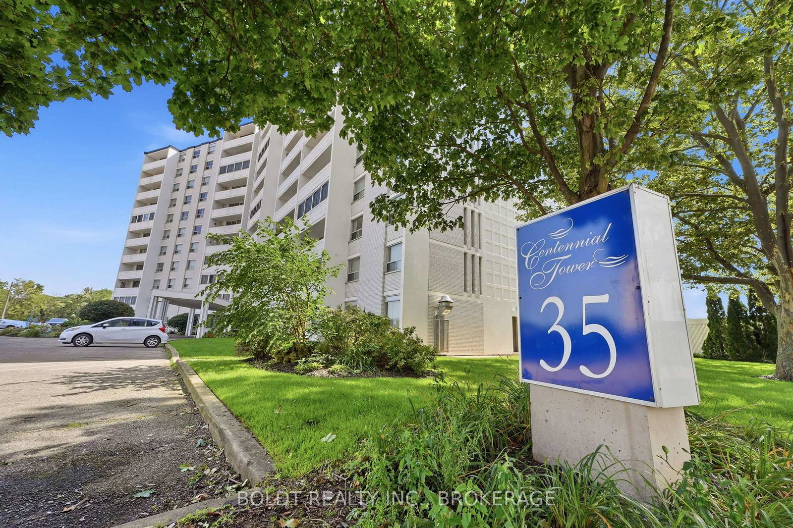35-towering-heights-boulevard-st-catharines-ontario-x13768920