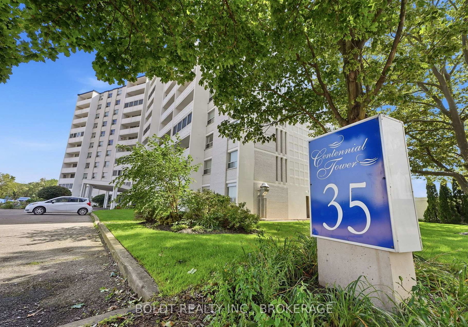 35-towering-heights-boulevard-st-catharines-ontario-x13768920