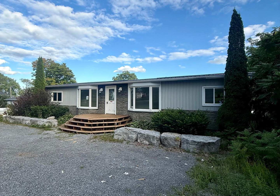 38a-main-street-deseronto-ontario-x13769066