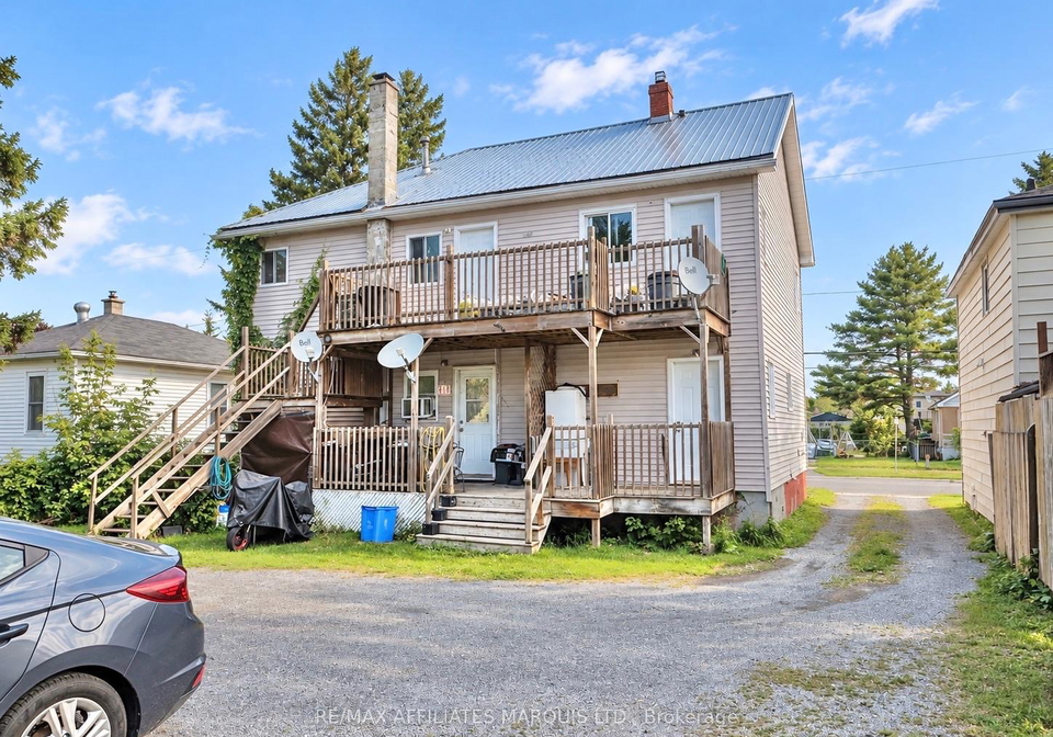 1316-cumberland-street-cornwall-ontario-x13769134