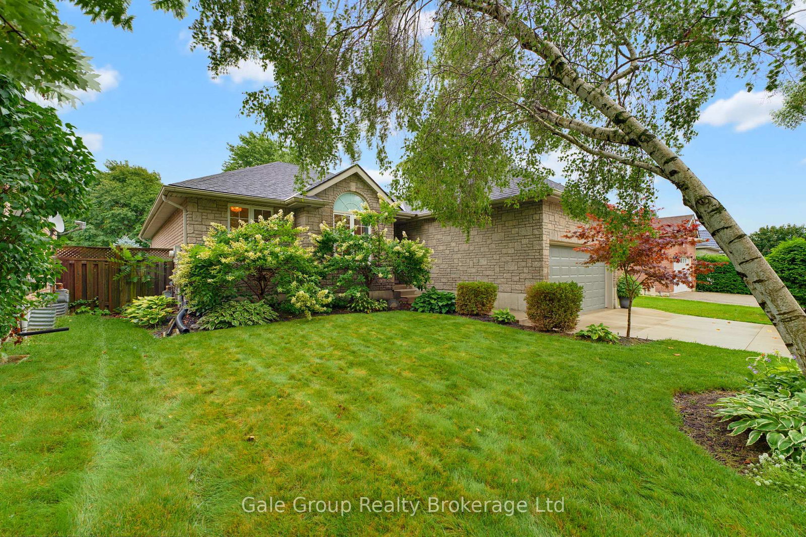 471-ontario-street-woodstock-ontario-x13769200