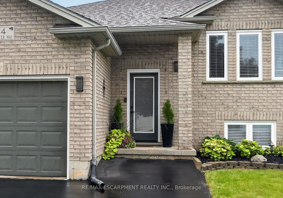 34-brewster-way-brantford-ontario-x13769310