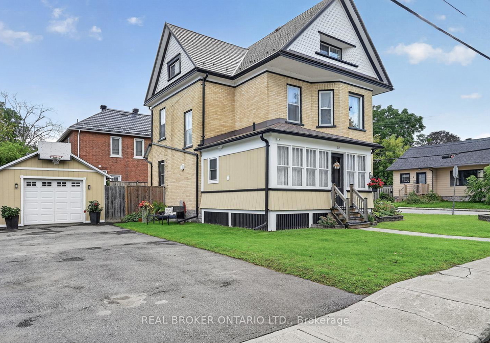 27-abel-street-smiths-falls-ontario-x13769792