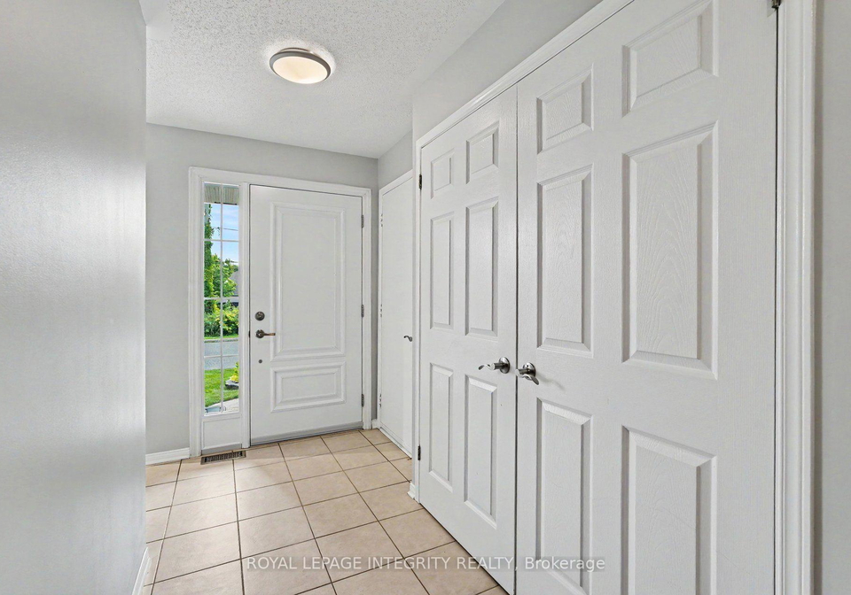 50-baypointe-crescent-ottawa-ontario-x13769812