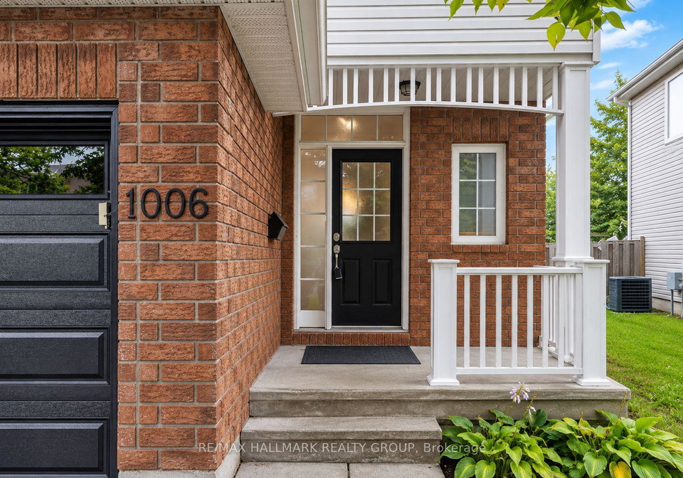 1006-markwick-crescent-ottawa-ontario-x13770182