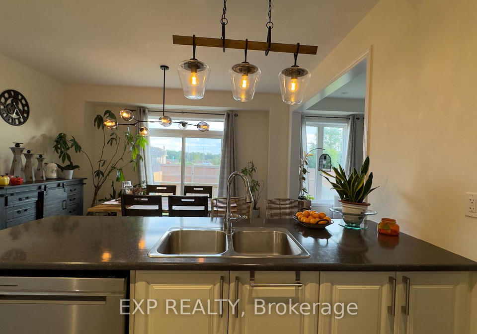 190-explorer-way-thorold-ontario-x13770206