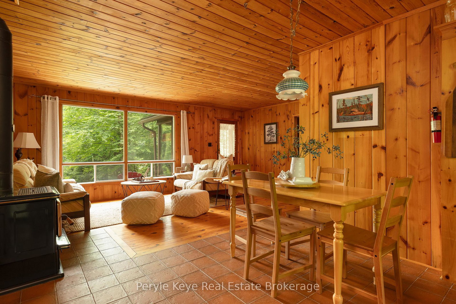 1057-h-r-s-road-bracebridge-ontario-x13770344