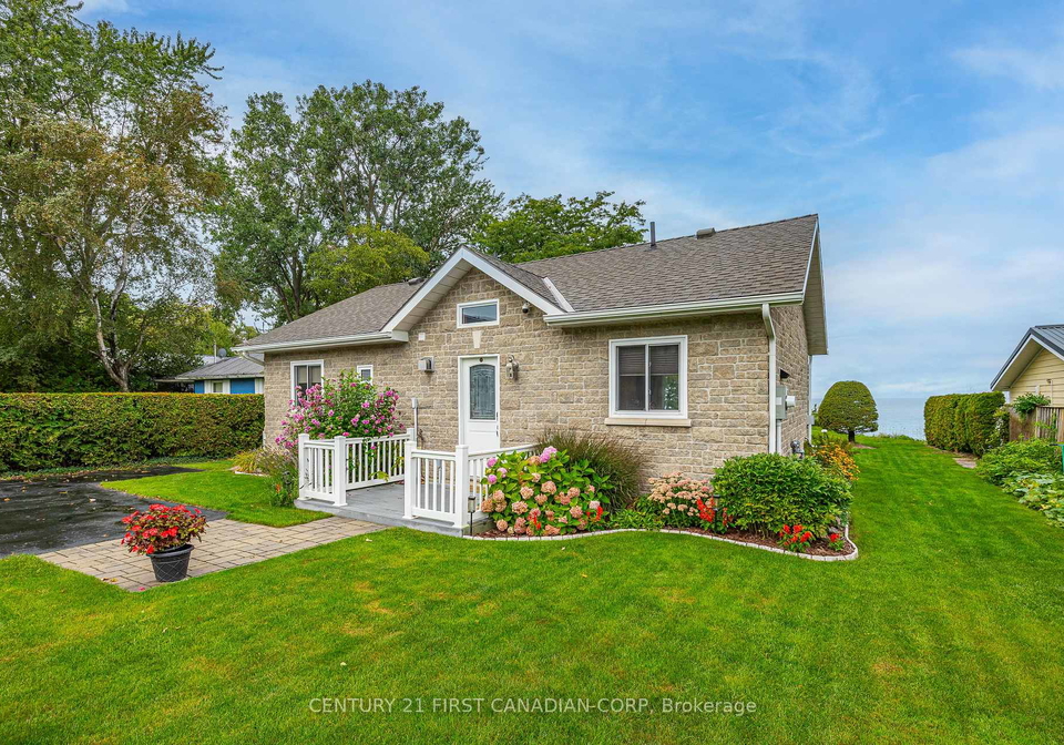 71871-sunview-avenue-bluewater-ontario-x13770452