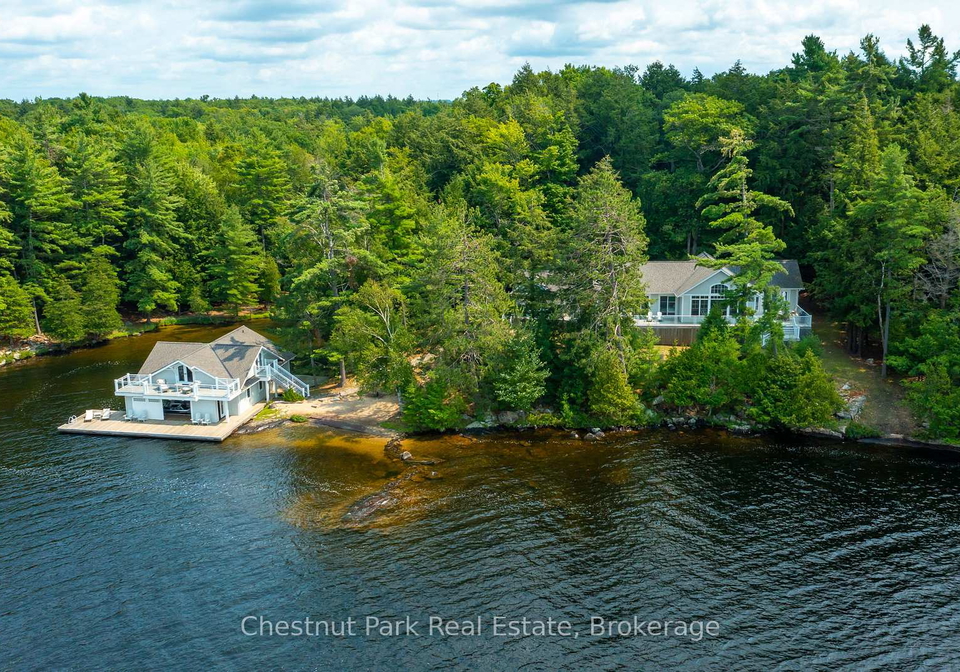 1160-eilean-gowan-island-bracebridge-ontario-x13770458