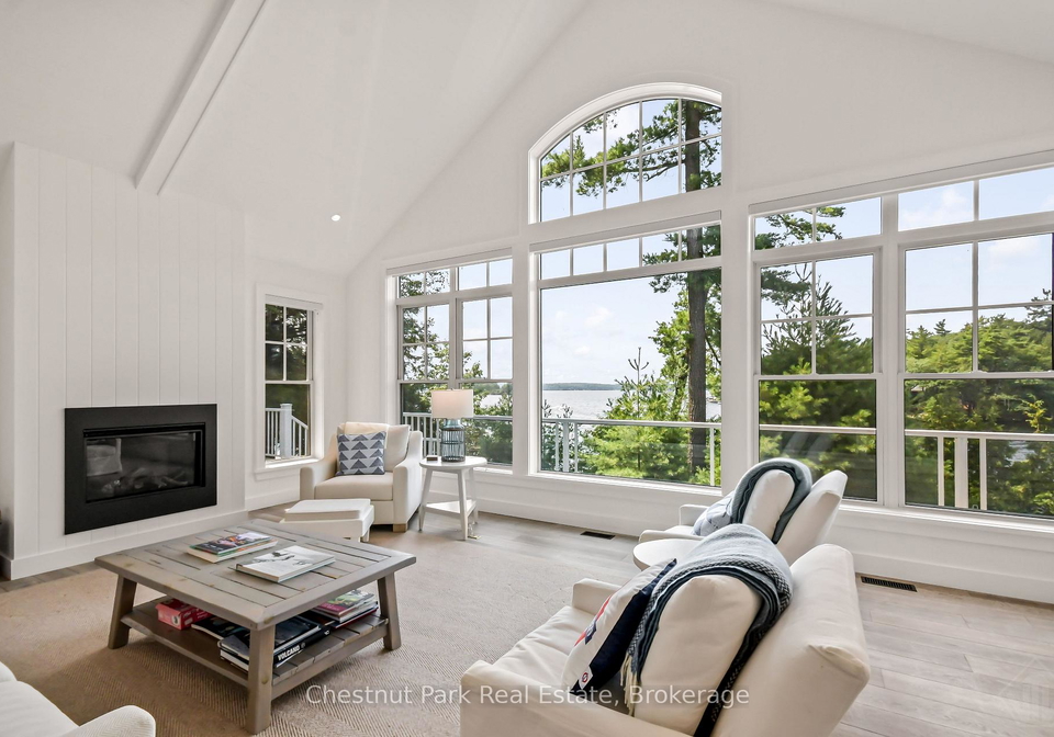 1160-eilean-gowan-island-bracebridge-ontario-x13770458
