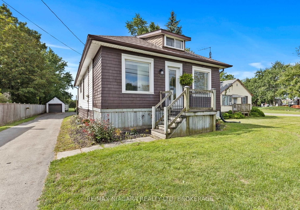 702-main-street-port-colborne-ontario-x13770476