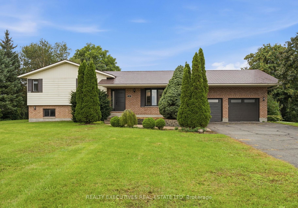 25-crysler-station-road-north-stormont-ontario-x13770516