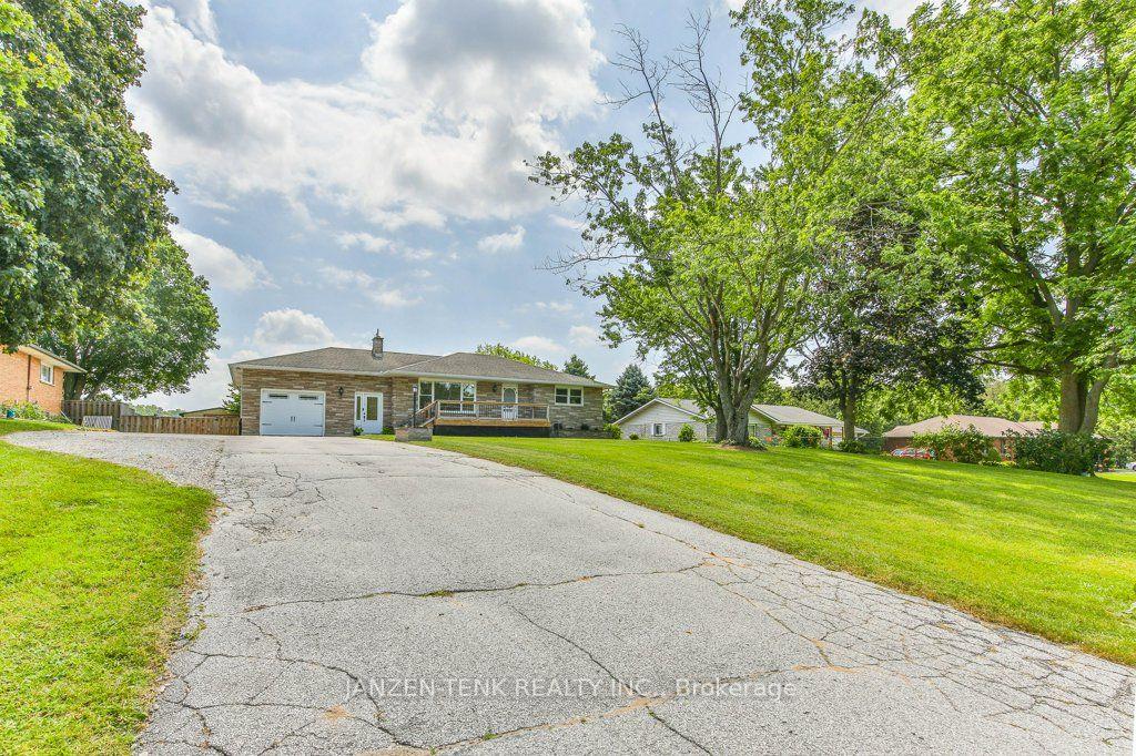 492-19-highway-tillsonburg-ontario-x13770554
