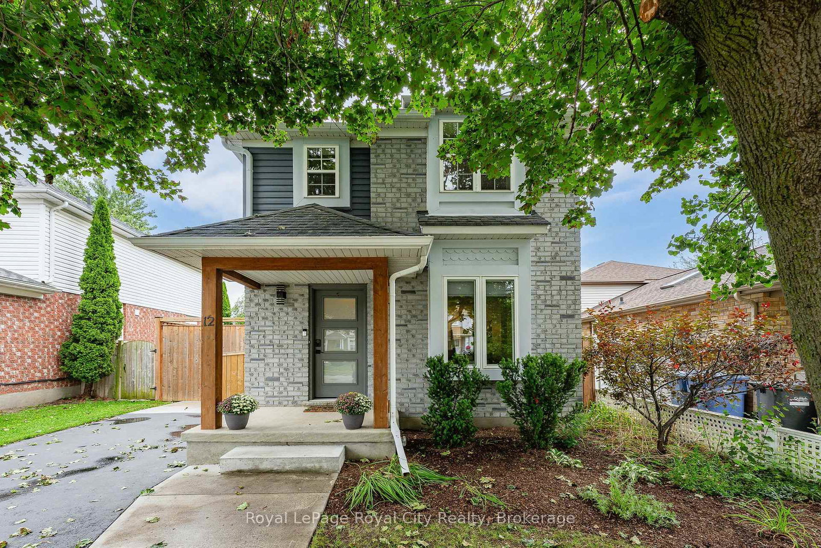12-southcreek-trail-guelph-ontario-x13770666