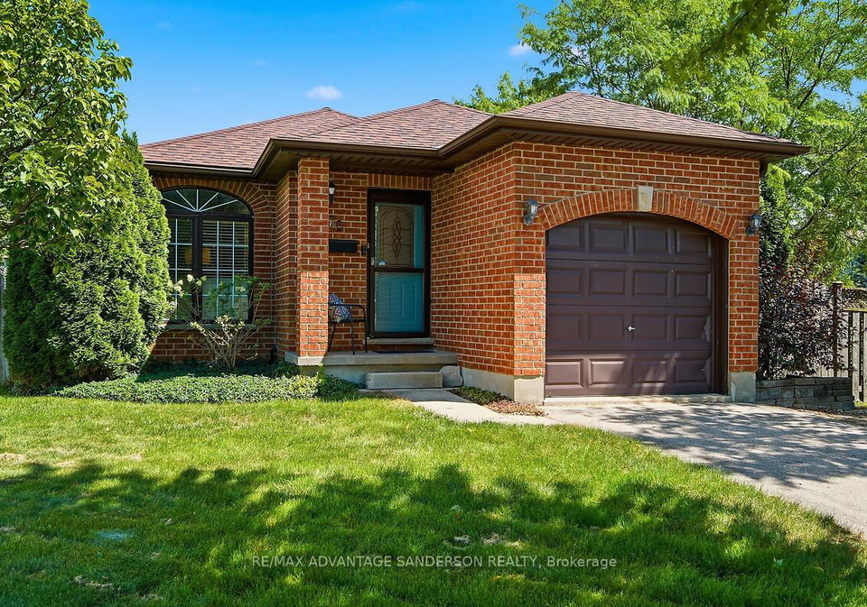 70-maxine-court-middlesex-centre-ontario-x13770974