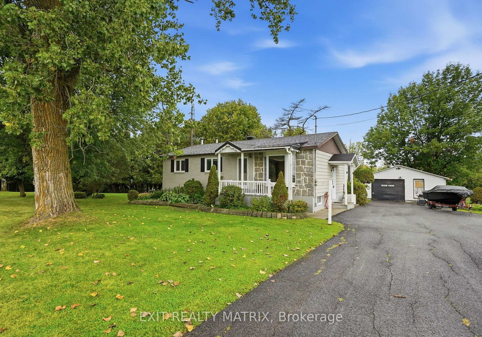 22215-laggan-glenelg-road-north-glengarry-ontario-x13771074
