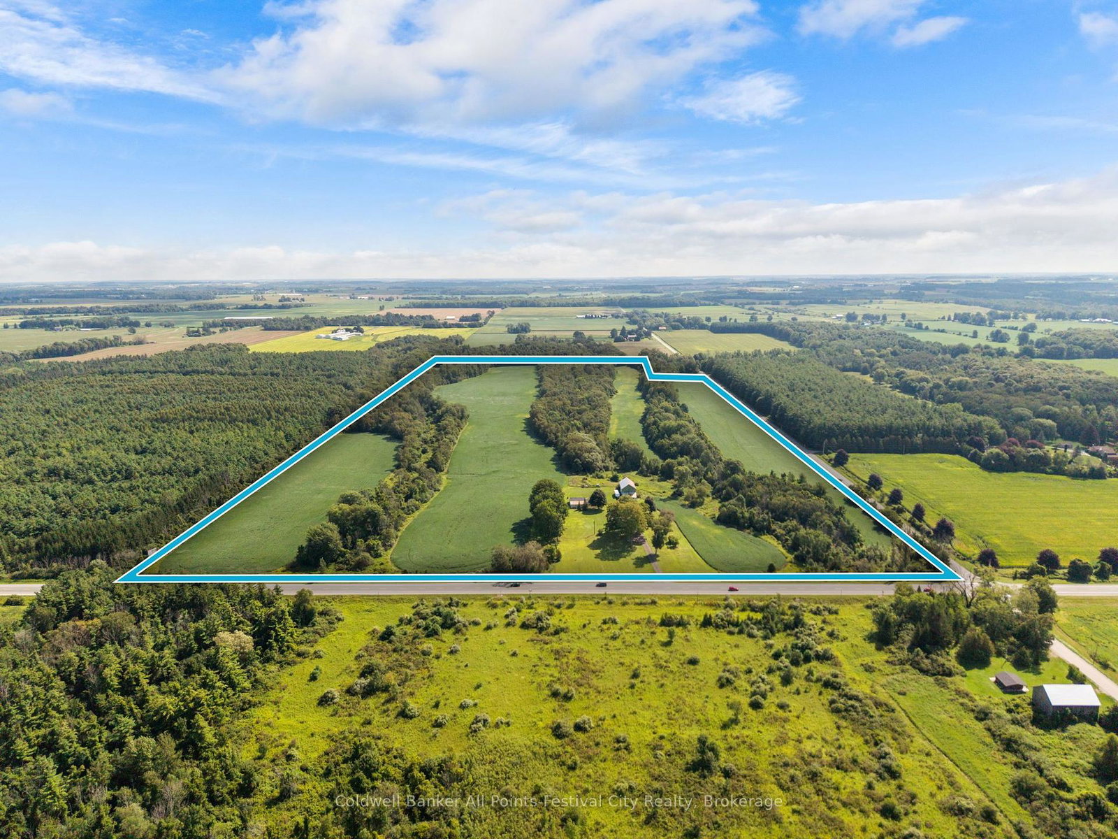 79324-bluewater-highway-central-huron-ontario-x13771194