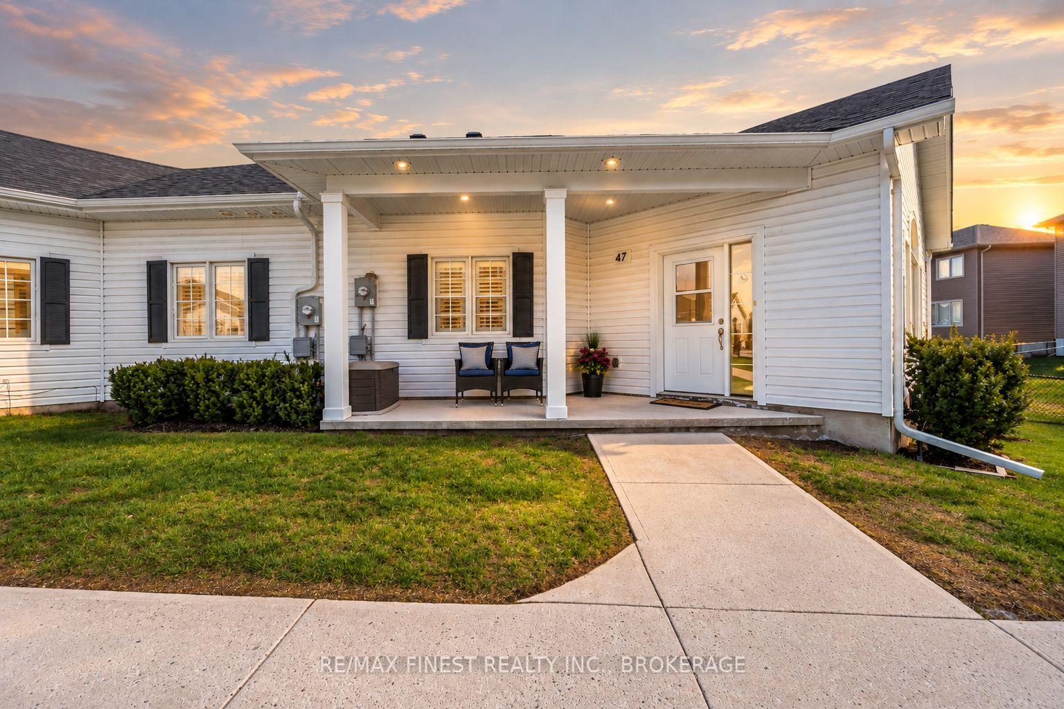 47-lowry-place-loyalist-ontario-x13771210