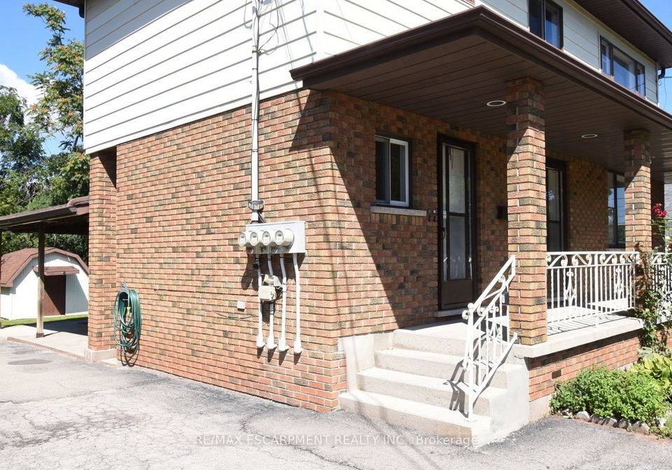 39-chester-road-hamilton-ontario-x13771260