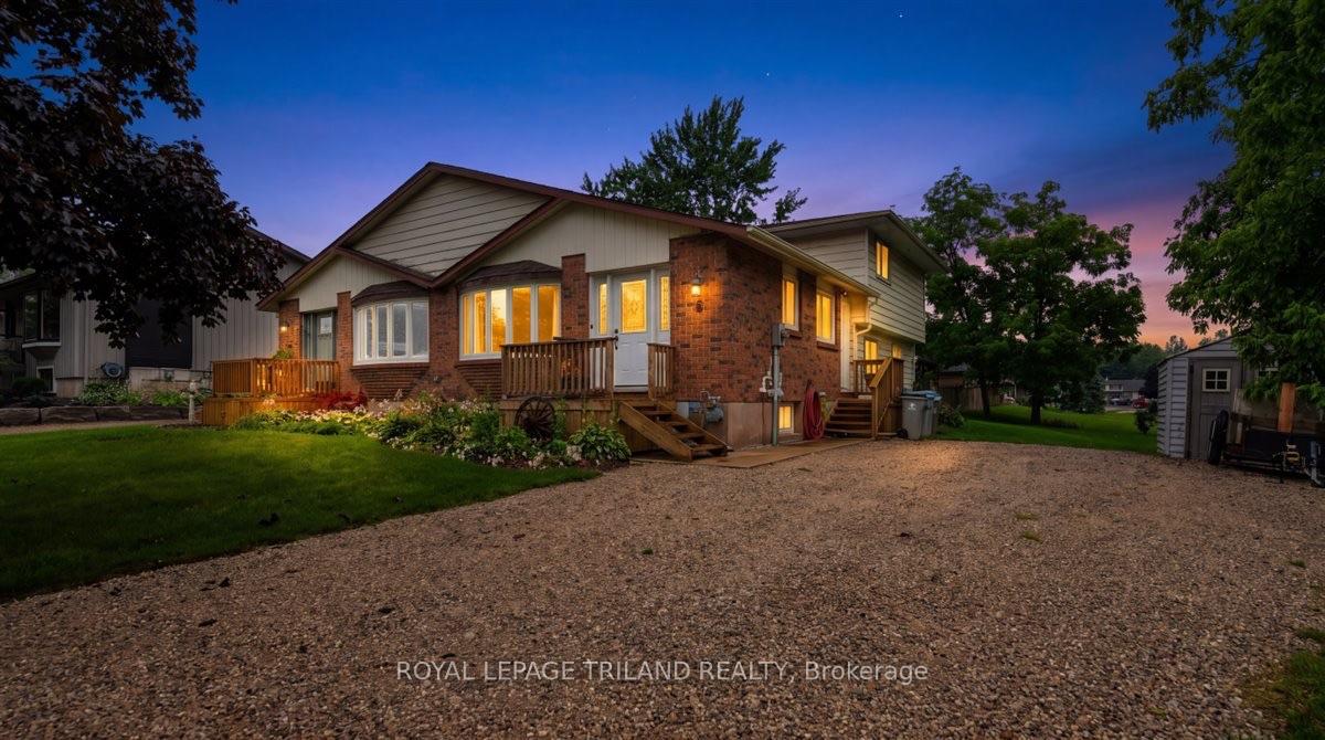 6-bayley-street-lambton-shores-ontario-x13771642