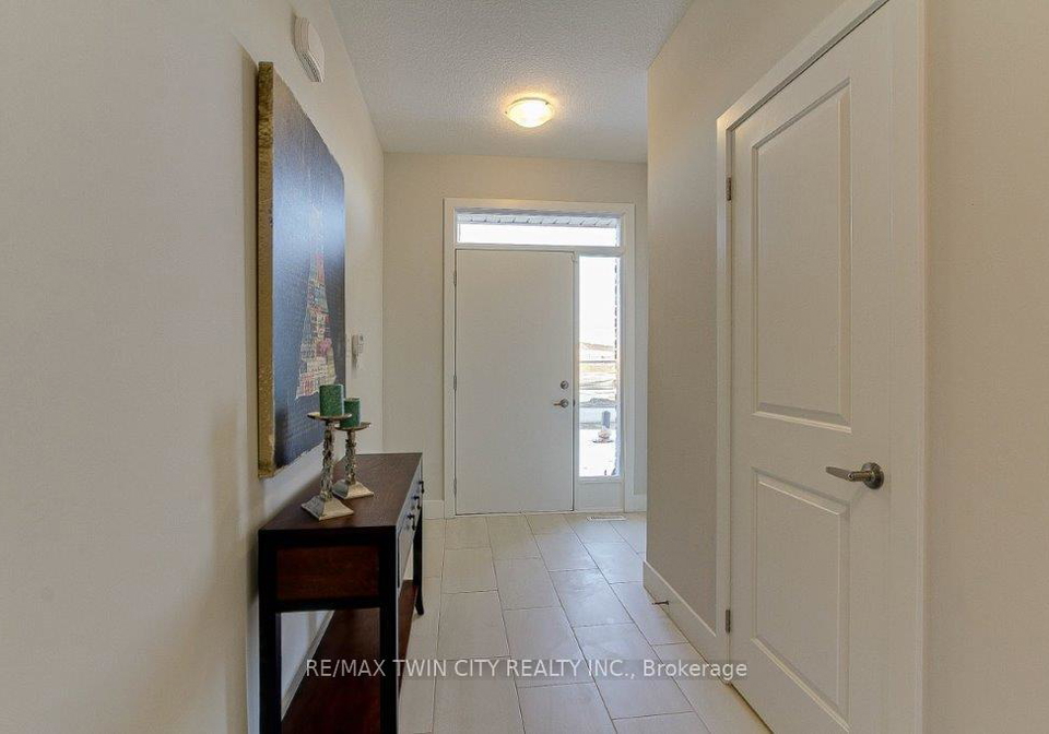 1707-fairfield-road-london-south-ontario-x13771810