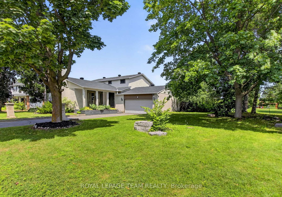 61-amberwood-crescent-ottawa-ontario-x13771906