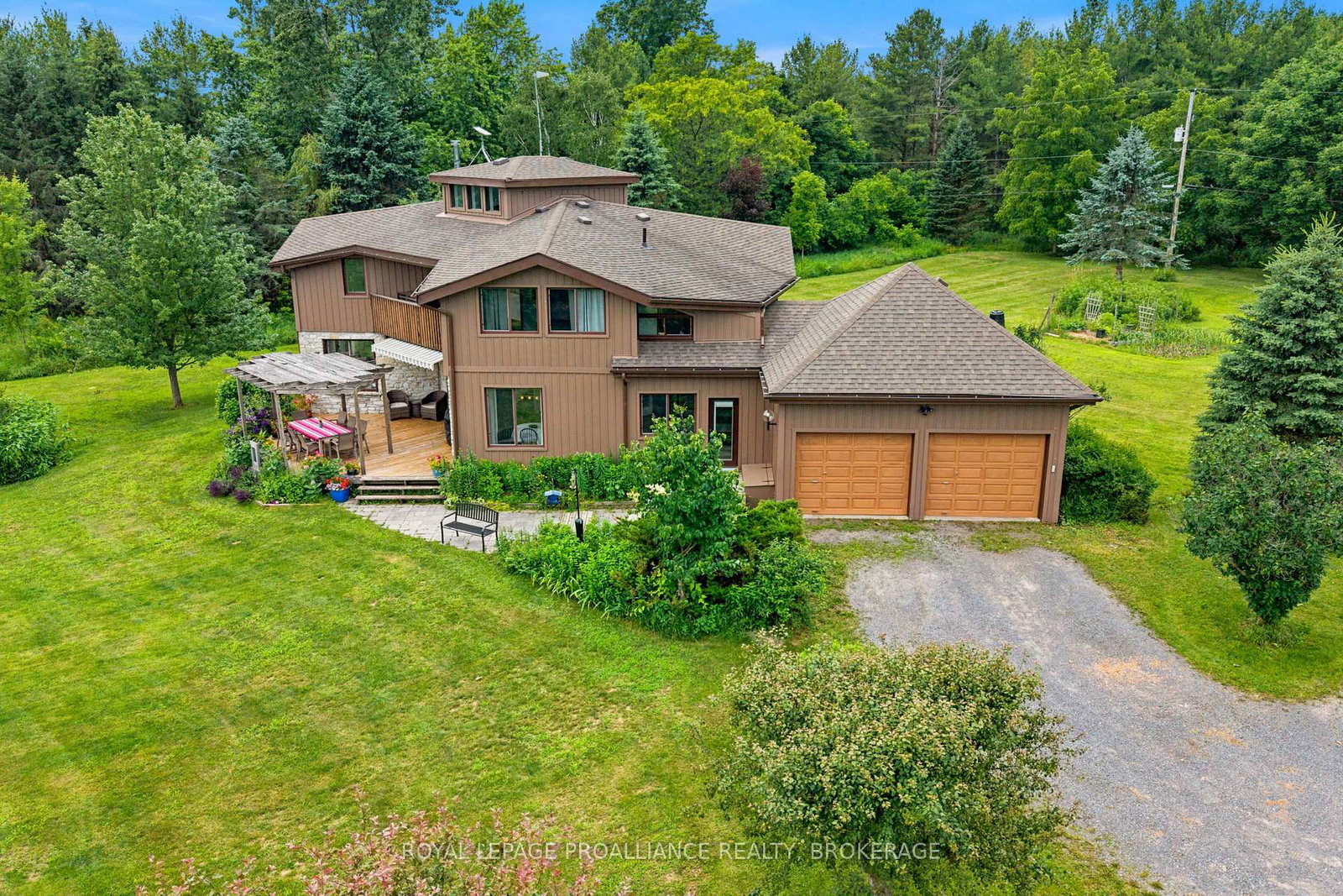 2576-howe-island-drive-frontenac-islands-ontario-x13772044