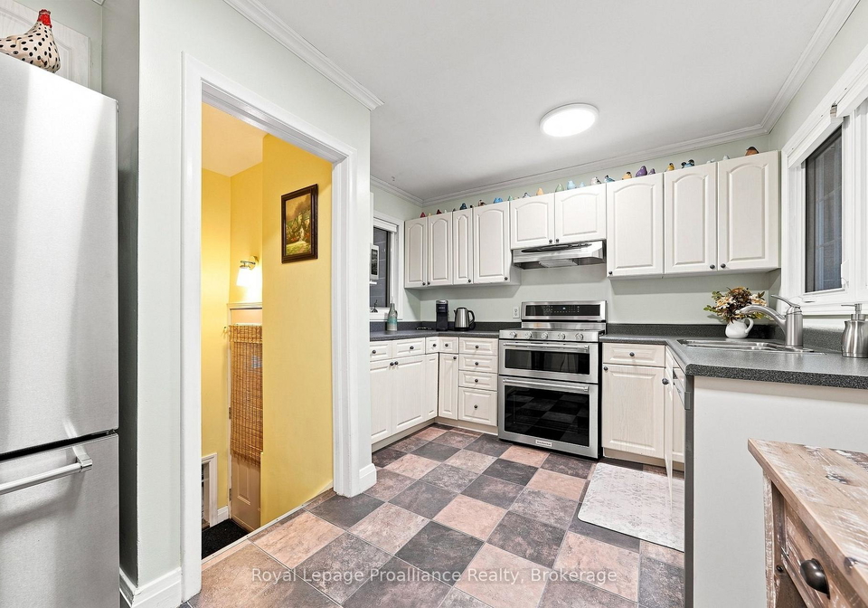 130-hastings-drive-belleville-ontario-x13772064