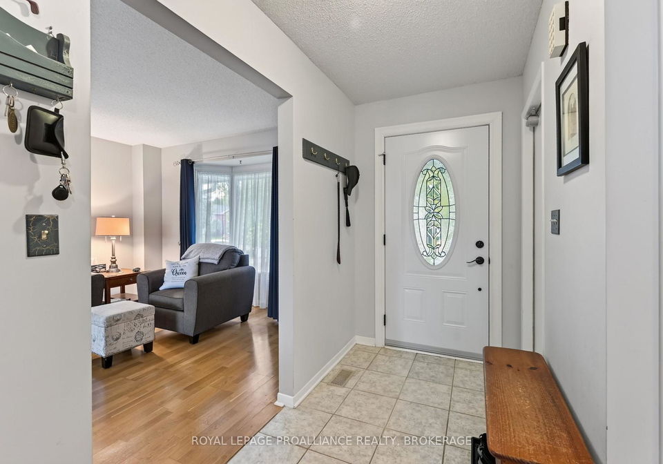 18-richdale-court-kingston-ontario-x13772102