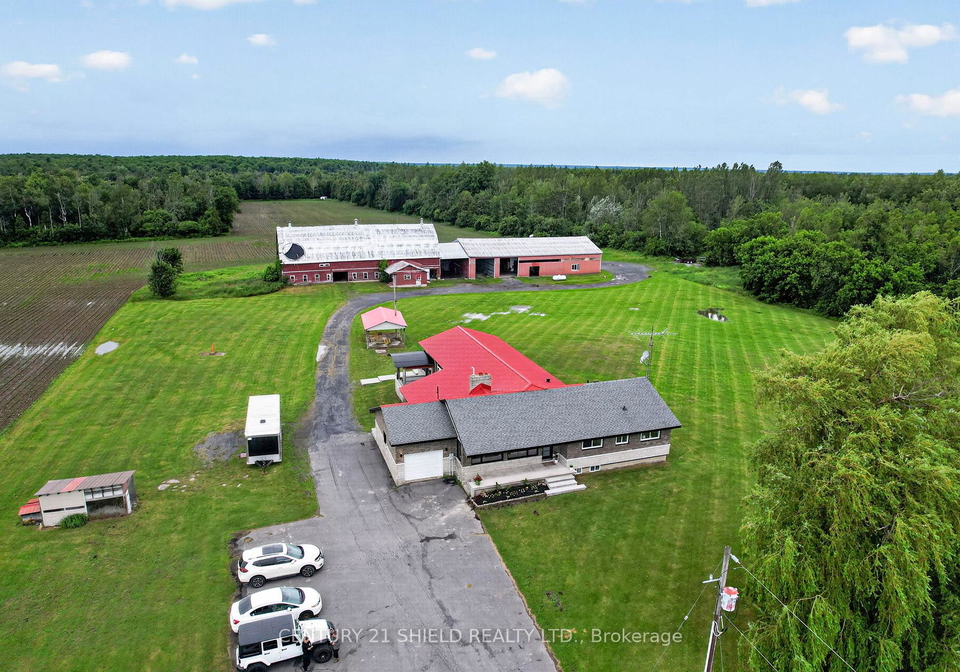 17441-mcphail-road-south-stormont-ontario-x13772322