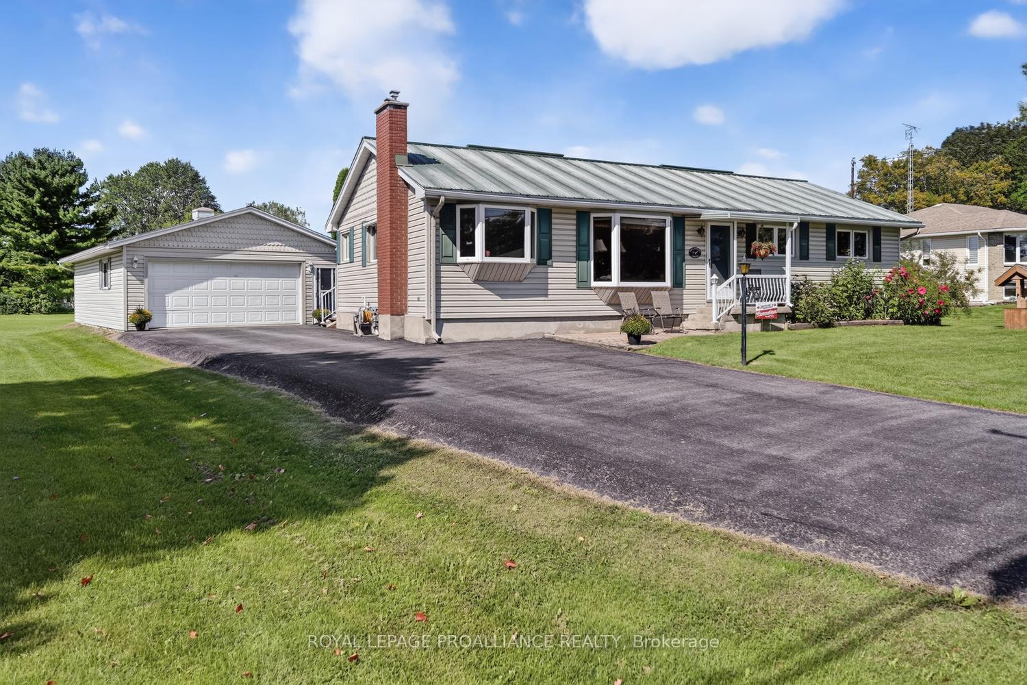 4506-airport-road-elizabethtown-kitley-ontario-x13772434