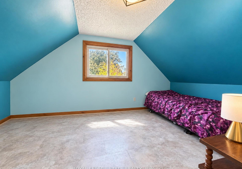660-burgess-avenue-hamilton-ontario-x13772562