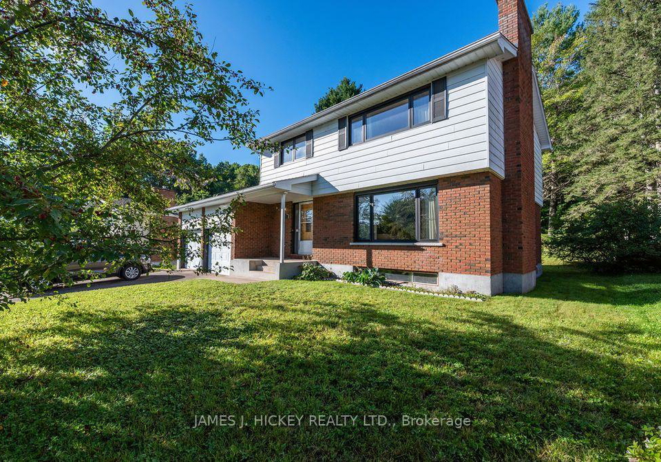246-thomas-street-deep-river-ontario-x13772588