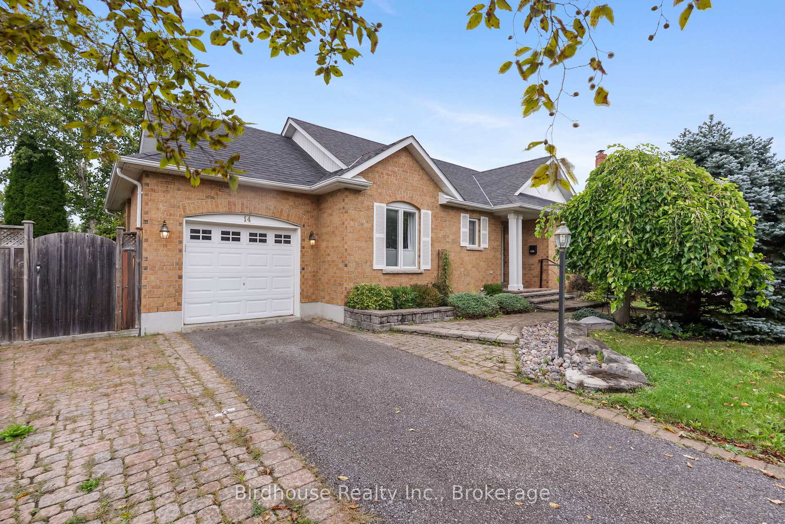 14-langton-place-kawartha-lakes-ontario-x13772884