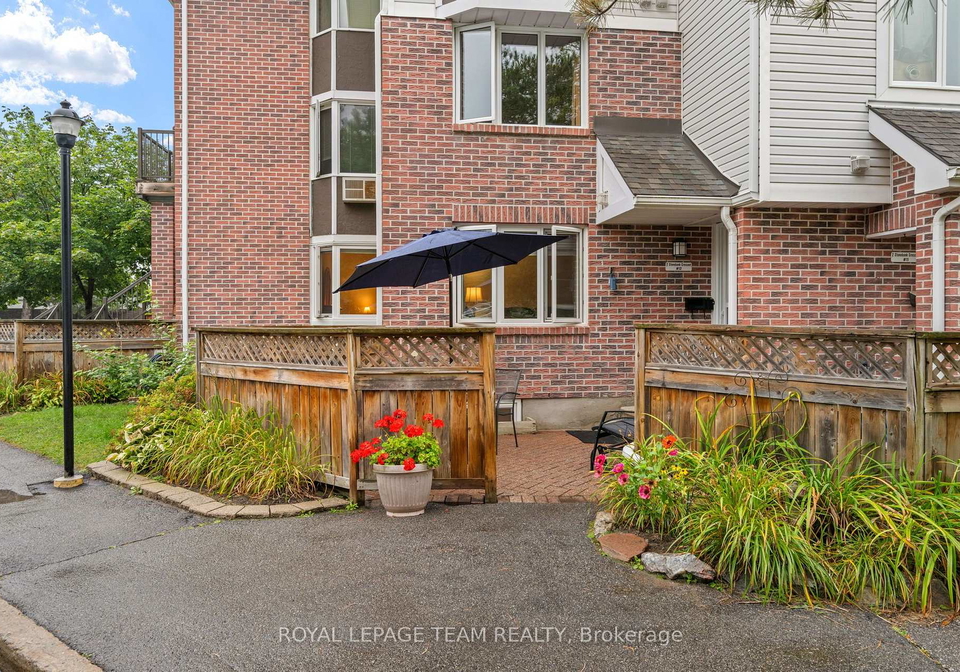 122-stonebank-crescent-ottawa-ontario-x13773010