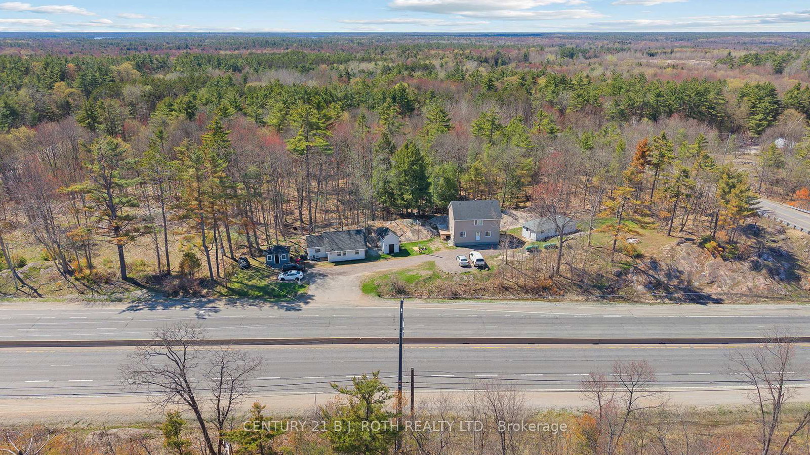 1411-11-highway-s-gravenhurst-ontario-x13773118