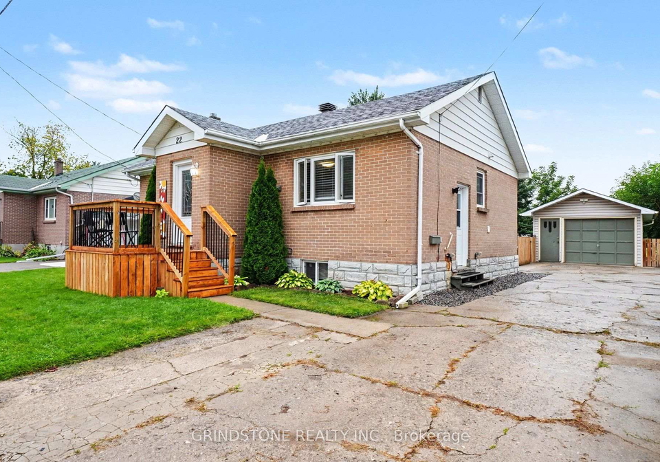 22-greig-street-smiths-falls-ontario-x13773166