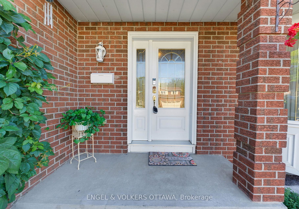 736-hauteview-crescent-ottawa-ontario-x13773272