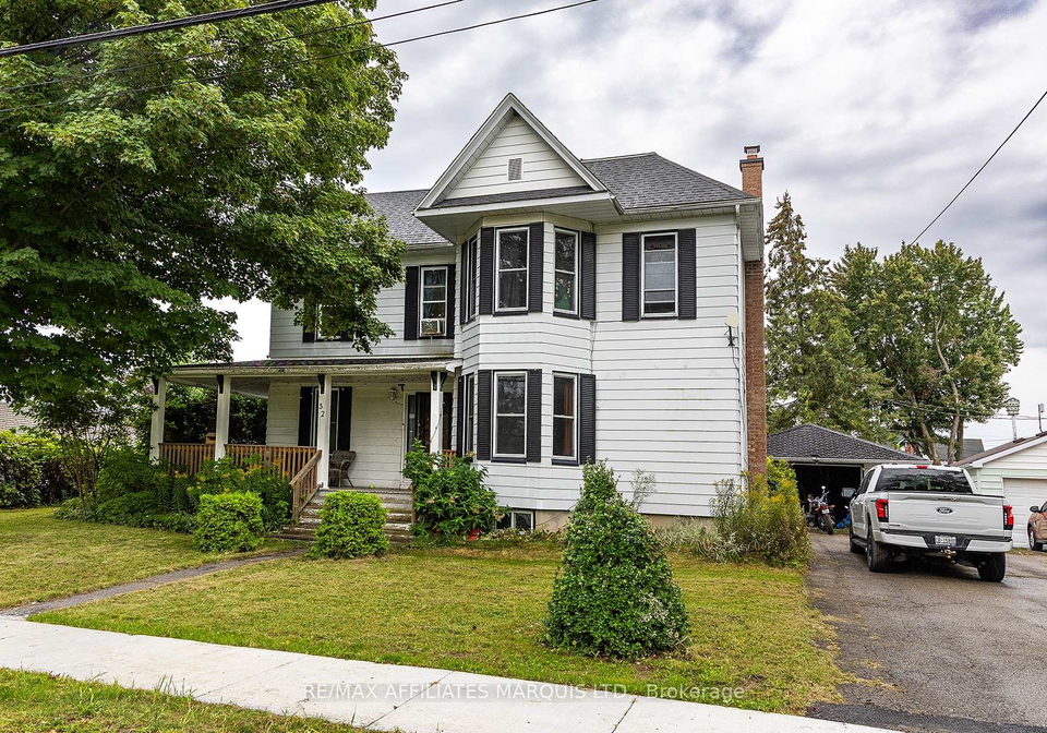 52-beach-avenue-south-dundas-ontario-x13773290
