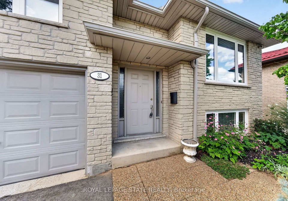 31-gilcrest-street-hamilton-ontario-x13773310