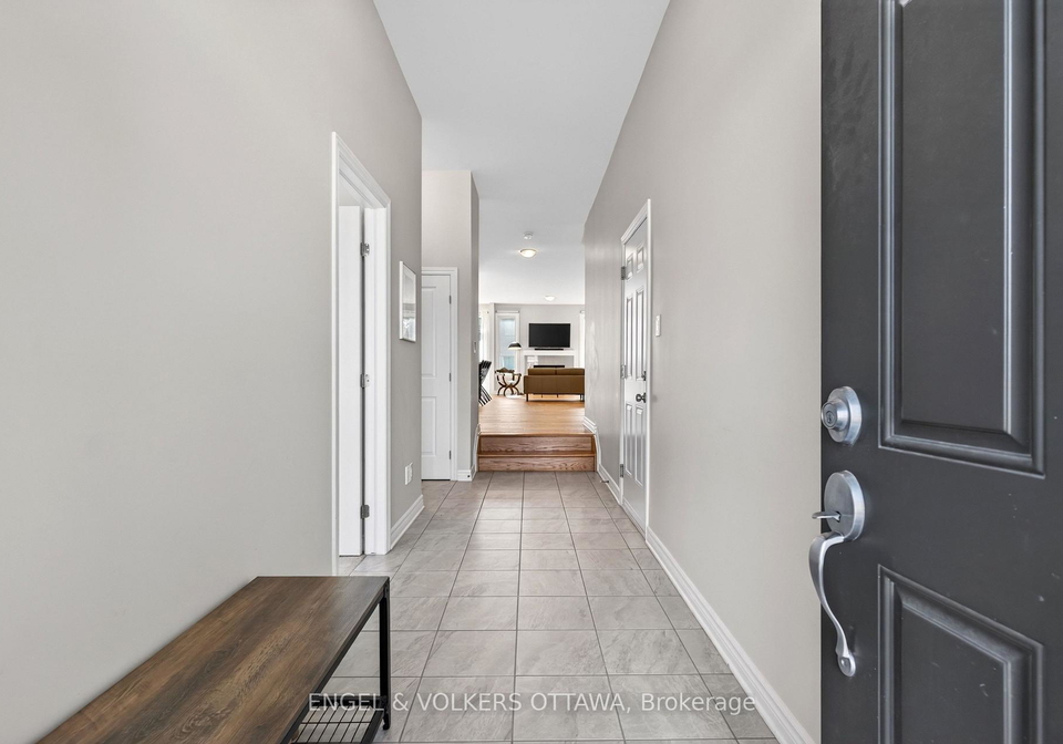 920-lucerne-drive-russell-ontario-x13773482