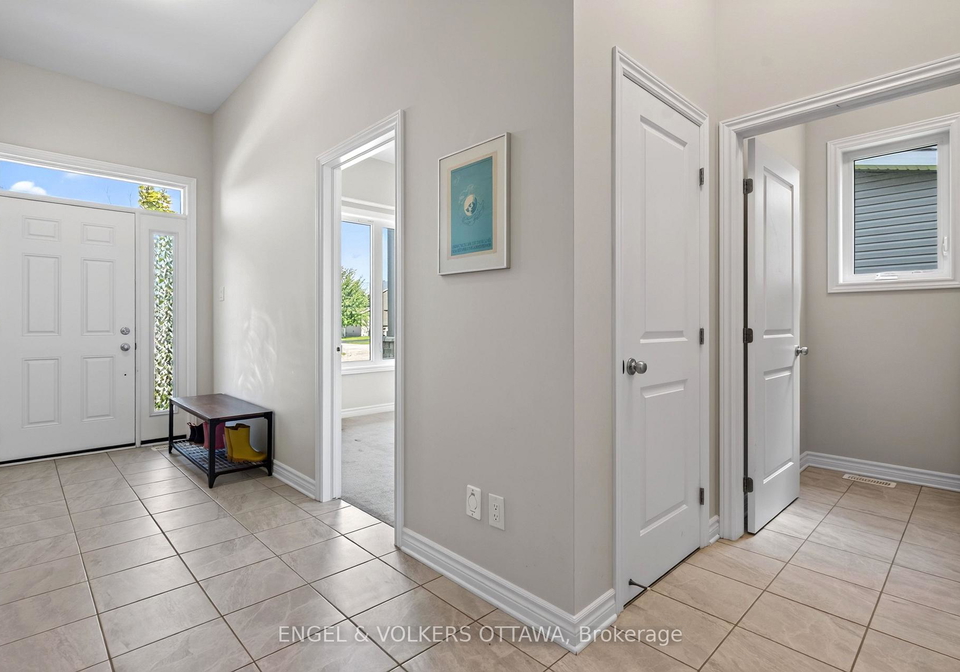 920-lucerne-drive-russell-ontario-x13773482