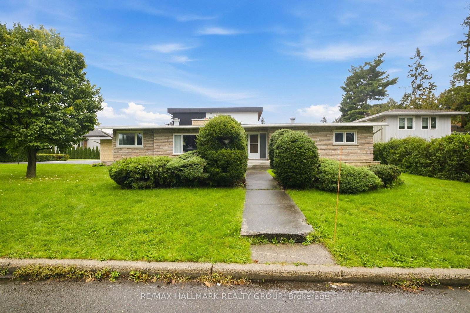 855-mountainview-avenue-ottawa-ontario-x13773504