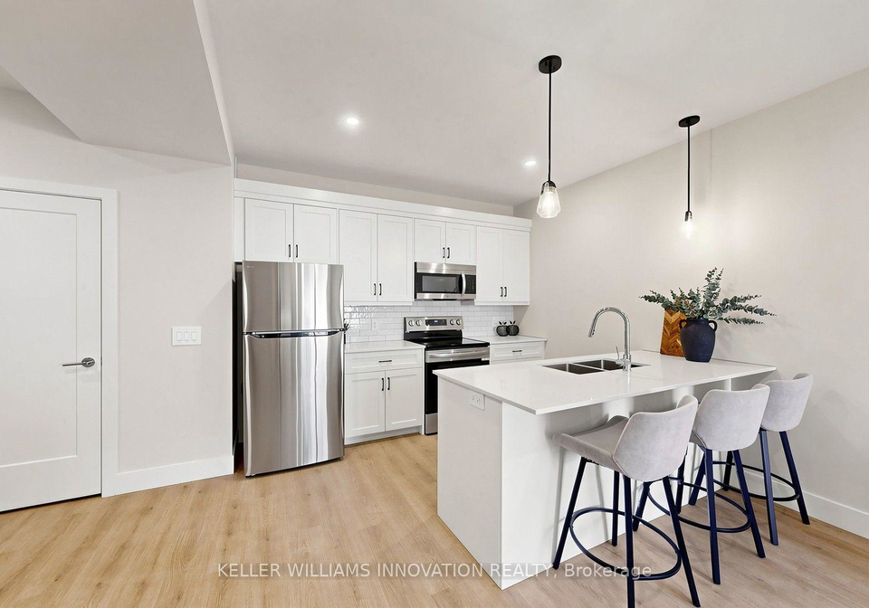 935-twamley-street-w-north-perth-ontario-x13773526