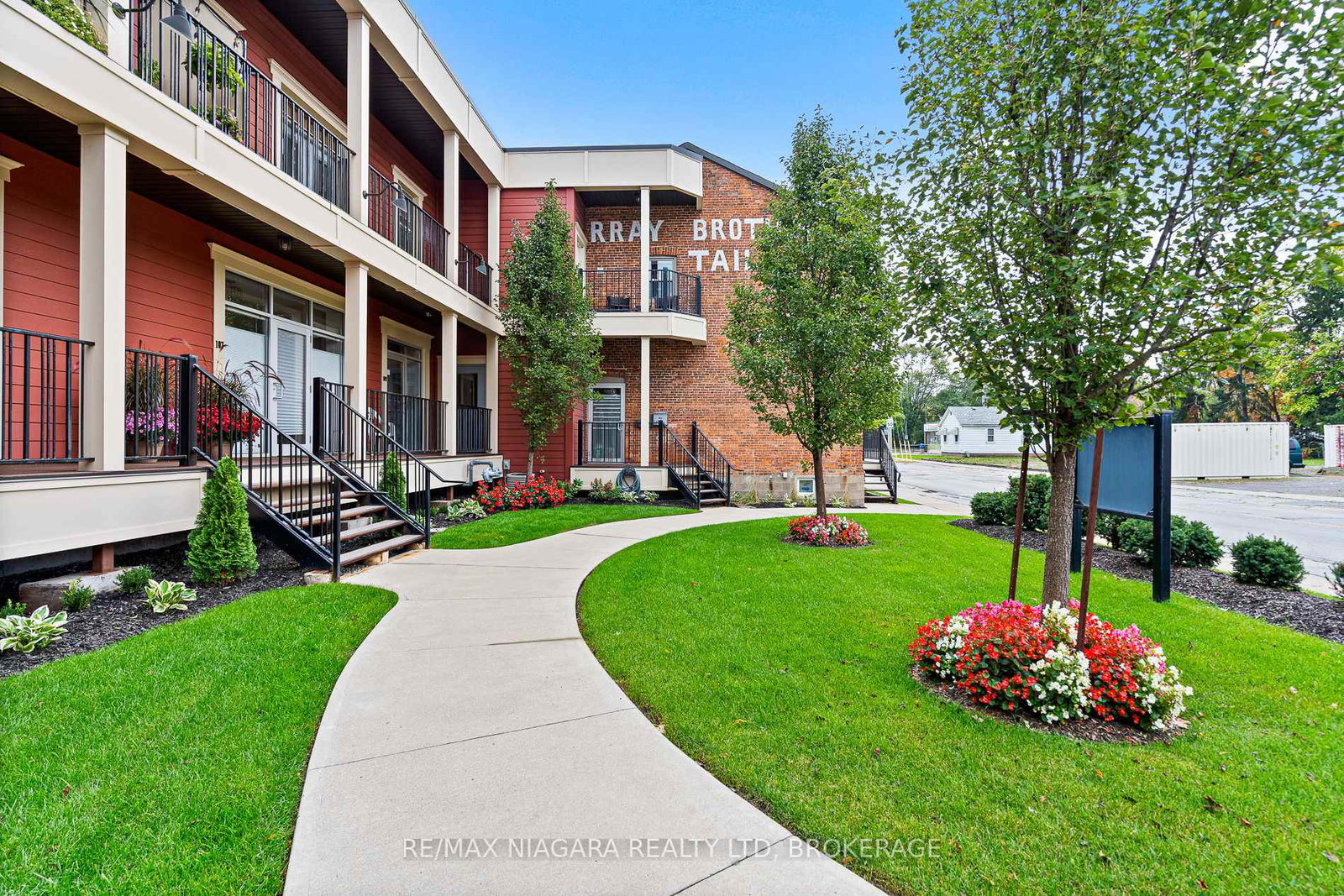 3710-main-street-niagara-falls-ontario-x13773550