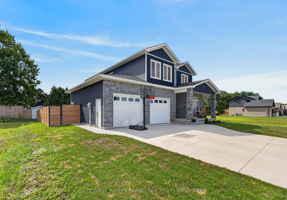 499-motz-boulevard-south-huron-ontario-x13773664