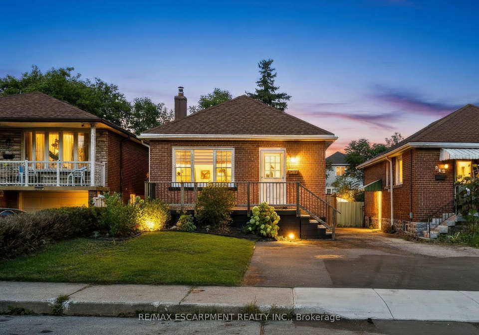 256-east-25th-street-hamilton-ontario-x13773688