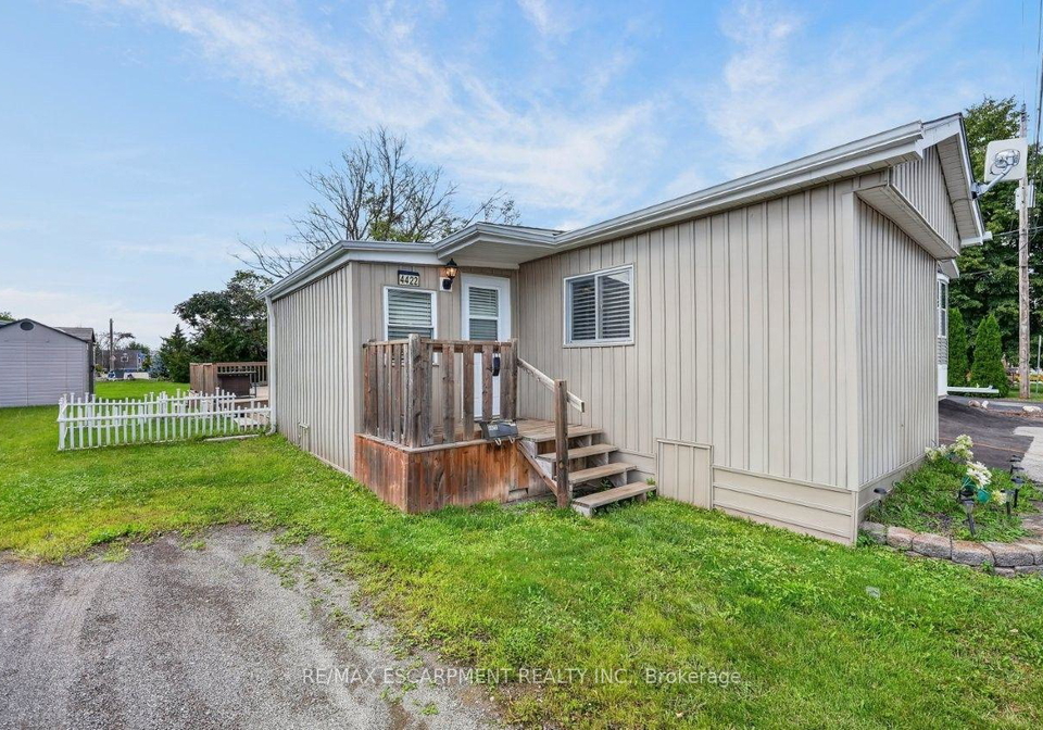 4422-timothy-lane-lincoln-ontario-x13773692